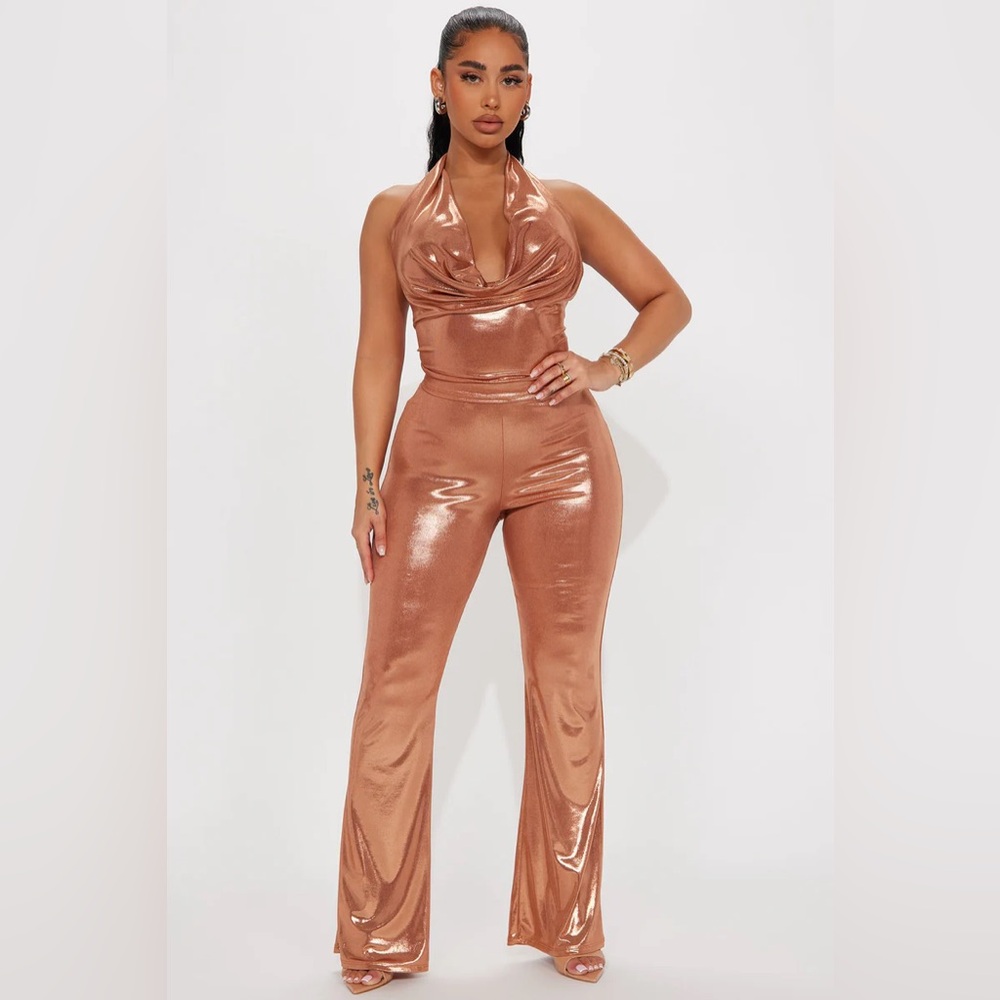 Fashion Nova Metallic Gold Pant set